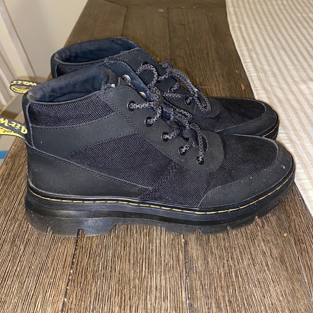D Martens